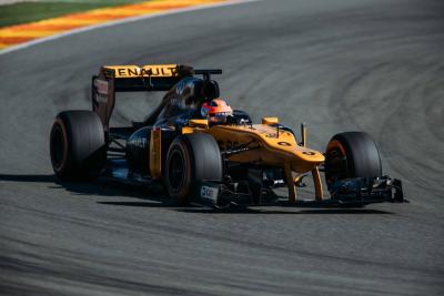 Robert Kubica, Renault, Lotus E20, Valencia [Credit: Renault F1]