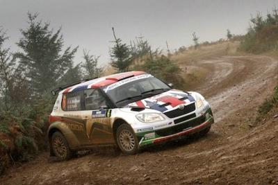 IRC: Flying Mikkelsen holds lead in Scotland