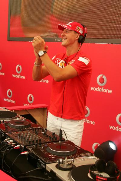  Heidelberg, Jerman, Michael Schumacher (GER), Scuderia Ferrari - Acara Vodafone Racing DJ - Formula 1 Dunia