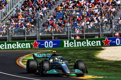 Lewis Hamilton (GBR) ) Mercedes AMG F1 W13.08.04.2022. Kejuaraan Dunia Formula 1, Rd 3, Grand Prix Australia, Albert Park, Melbourne, Australia, Hari Latihan.- www.xpbimages.com, EMail: request@xpbimages.com © Hak Cipta: Batchelor / XPB Images