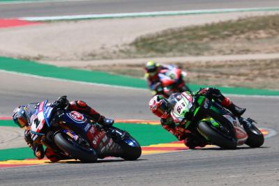 Toprak Razgatlioglu and Jonathan Rea, Aragon WorldSBK Race2, 9 April