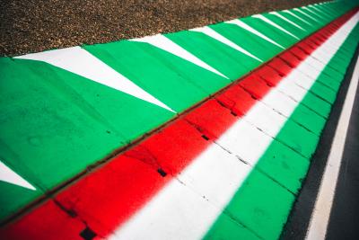 Circuit atmosphere - kerb detail. Formula 1 World Championship, Rd 4, Emilia Romagna Grand Prix, Imola, Italy, Preparation