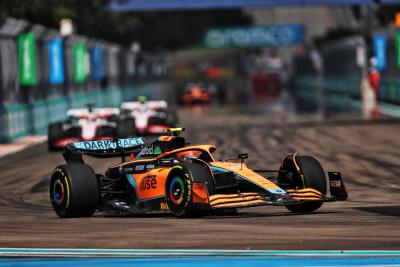 Lando Norris (GBR) McLaren MCL36. Kejuaraan Dunia Formula 1, Rd 5, Miami Grand Prix , Miami, Florida, AS, Hari Balapan. -