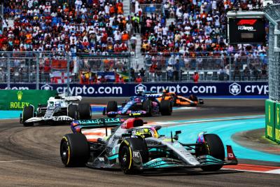 Lewis Hamilton (GBR) Mercedes AMG F1 W13. Formula 1 World Championship, Rd 5, Miami Grand Prix, Miami, Florida, USA, Race