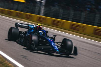 Nicholas Latifi (CDN) ) Williams Racing FW44. Kejuaraan Dunia Formula 1, Rd 6, Grand Prix Spanyol, Barcelona, Spanyol, Race