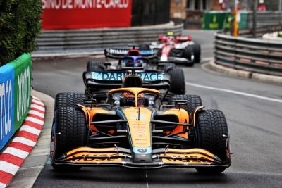 Daniel Ricciardo (AUS) McLaren MCL36. Kejuaraan Dunia Formula 1, Rd 7, Grand Prix Monaco, Monte Carlo, Monaco, Race