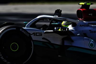 Lewis Hamilton (GBR) Mercedes AMG F1 W13 celebrates his third position at the end of the race. Formula 1 World