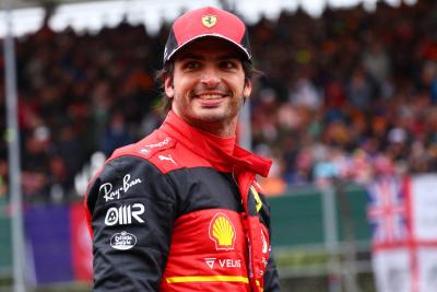 Pole for Carlos Sainz Jr (ESP) Ferrari F1-75. Formula 1 World Championship, Rd 10, British Grand Prix, Silverstone,