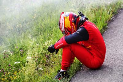 Carlos Sainz Jr ( ESP) Ferrari pensiun dari balapan. Kejuaraan Dunia Formula 1, Rd 11, Grand Prix Austria, Spielberg,