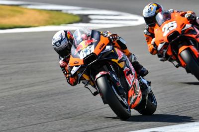 Miguel Oliveira, KTM MotoGP, Raul Fernandez Tech 3 KTM, Silverstone 2022