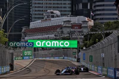 Esteban Ocon (FRA) Alpine F1 Team A522. Formula 1 World Championship, Rd 17, Singapore Grand Prix, Marina Bay Street