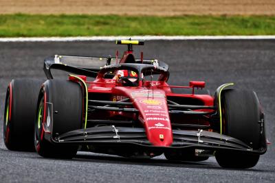 Carlos Sainz Jr (ESP) Ferrari F1-75. Formula 1 World Championship, Rd 18, Japanese Grand Prix, Suzuka, Japan, Qualifying