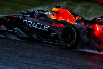 Max Verstappen (NLD) Red Bull Racing RB18. Formula 1 World Championship, Rd 18, Japanese Grand Prix, Suzuka, Japan, Race