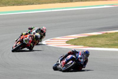 Toprak Razgatlioglu, Alvaro Bautista and Jonathan Rea, rAgentinian WorldSBK Superpole race, 23 October