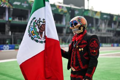 Circuit atmosphere - Day of the Dead Skeleton. Formula 1 World Championship, Rd 20, Mexican Grand Prix, Mexico City,