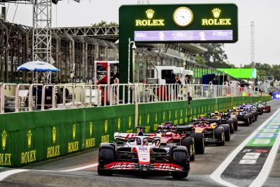 Kevin Magnussen (DEN) Haas VF-22 leads out of the pits at the start of the final third of qualifying. Formula 1 World