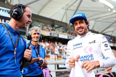 Fernando Alonso (ESP ), Alpine F1 Team Formula 1 World Championship, Rd 22, Abu Dhabi Grand Prix, Yas Marina Circuit, Abu
