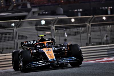 Lando Norris (GBR ) McLaren MCL36. Kejuaraan Dunia Formula 1, Rd 22, Grand Prix Abu Dhabi, Sirkuit Yas Marina, Abu