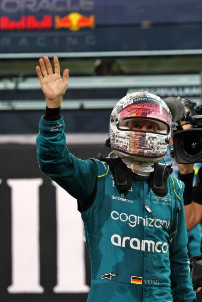 Sebastian Vettel (GER) Aston Martin F1 Team in parc ferme. Formula 1 World Championship, Rd 22, Abu Dhabi Grand Prix, Yas