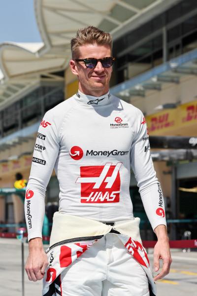 Nico Hulkenberg (GER) Haas F1 Team. Formula 1 World Championship, Rd 1, Bahrain Grand Prix, Sakhir, Bahrain, Preparation