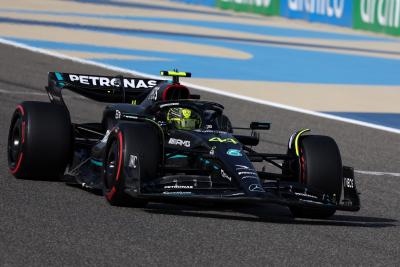 Lewis Hamilton (GBR ) Mercedes AMG F1 W14. Kejuaraan Dunia Formula 1, Rd 1, Grand Prix Bahrain, Sakhir, Bahrain,