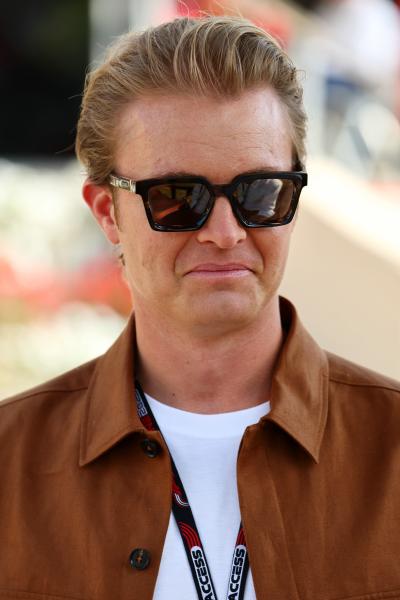Nico Rosberg (GER). Formula 1 World Championship, Rd 1, Bahrain Grand Prix, Sakhir, Bahrain, Race Day.-