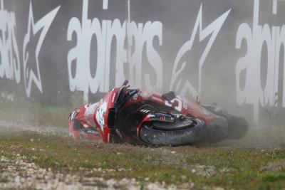 Pol Espargaro crash, Portuguese MotoGP. 24 March