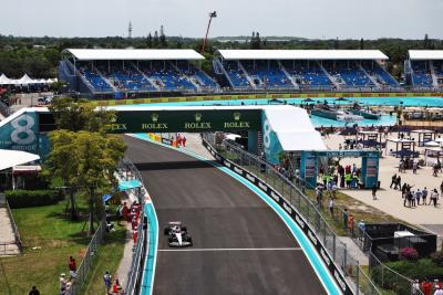 Nyck de Vries (NLD) AlphaTauri AT04. Formula 1 World Championship, Rd 5, Miami Grand Prix, Miami, Florida, USA, Practice