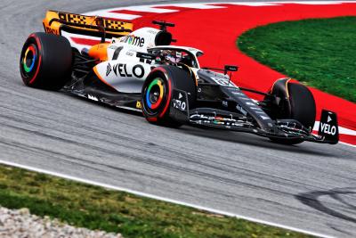 Oscar Piastri (AUS) McLaren MCL60. Formula 1 World Championship, Rd 8, Spanish Grand Prix, Barcelona, Spain, Qualifying