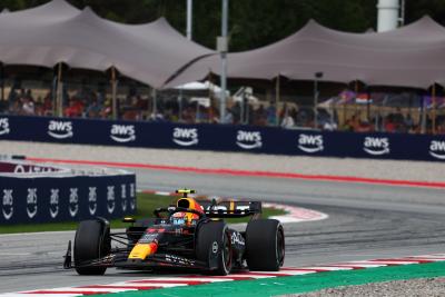 Sergio Perez (MEX) Red Bull Racing RB19. Formula 1 World Championship, Rd 8, Spanish Grand Prix, Barcelona, Spain, Race