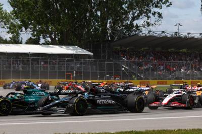 George Russell (GBR) Mercedes AMG F1 W14 at the start of the race. Formula 1 World Championship, Rd 9, Canadian Grand