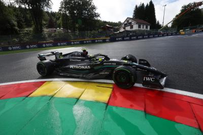 Lewis Hamilton (GBR ) Mercedes AMG F1 W14.Kejuaraan Dunia Formula 1, Rd 13, Grand Prix Belgia, Spa Francorchamps,