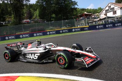 Nico Hulkenberg (GER ) Haas VF-23. Kejuaraan Dunia Formula 1, Rd 13, Grand Prix Belgia, Spa Francorchamps, Belgia,