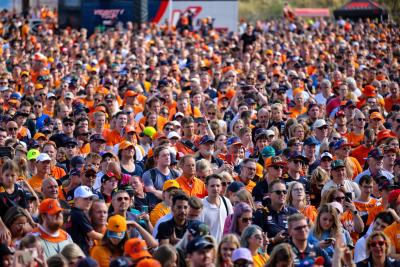 Fans at the FanZone Stage. Formula 1 World Championship, Rd 14, Dutch Grand Prix, Zandvoort, Netherlands, Practice Day.