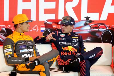 (L to R): Lando Norris (GBR) McLaren; and Max Verstappen (NLD) Red Bull Racing, in the post qualifying FIA Press