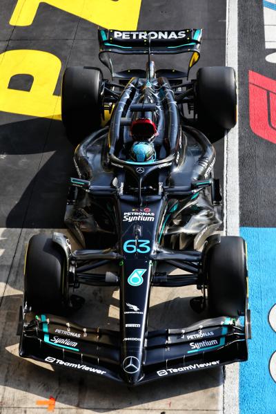 George Russell (GBR) Mercedes AMG F1 W14. Formula 1 World Championship, Rd 15, Italian Grand Prix, Monza, Italy,