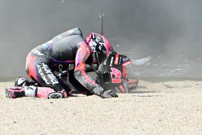 Aleix Espargaro crash, MotoGP, San Marino MotoGP, 8 September