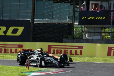 George Russell (GBR) Mercedes AMG F1 W14 and Oscar Piastri (AUS) McLaren MCL60 battle for position. Formula 1 World