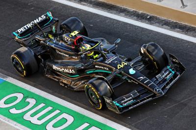 Lewis Hamilton (GBR) Mercedes AMG F1 W14. Formula 1 World Championship, Rd 18, Qatar Grand Prix, Doha, Qatar, Sprint