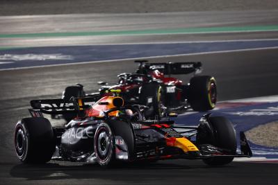 Sergio Perez (MEX) Red Bull Racing RB19. Formula 1 World Championship, Rd 18, Qatar Grand Prix, Doha, Qatar, Race Day.-