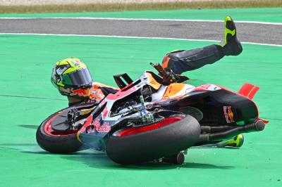 Joan Mir, crash, Australian MotoGP, 20 October