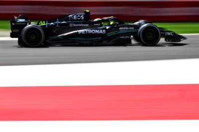 Lewis Hamilton (GBR ) Mercedes AMG F1 W14.Kejuaraan Dunia Formula 1, Rd 20, Grand Prix Meksiko, Mexico City, Meksiko,