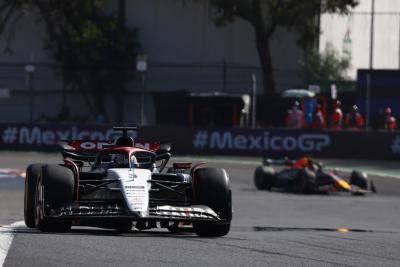 Daniel Ricciardo (AUS ) AlphaTauri AT04.Kejuaraan Dunia Formula 1, Rd 20, Grand Prix Meksiko, Mexico City, Meksiko, Balapan