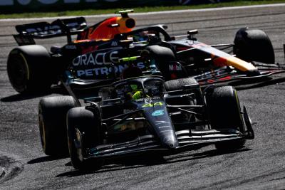 Lewis Hamilton (GBR) Mercedes AMG F1 W14. Kejuaraan Dunia Formula 1, Rd 21, Grand Prix Brasil, Sao Paulo, Brazil,