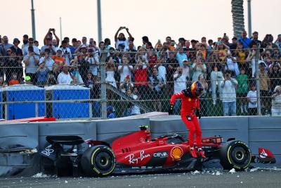 Carlos Sainz Jr (ESP) Ferrari SF-23 crashed in the second practice session. Formula 1 World Championship, Rd 23, Abu Dhabi