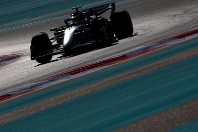 Lewis Hamilton (GBR) Mercedes AMG F1 W14. Formula 1 World Championship, Rd 23, Abu Dhabi Grand Prix, Yas Marina Circuit,