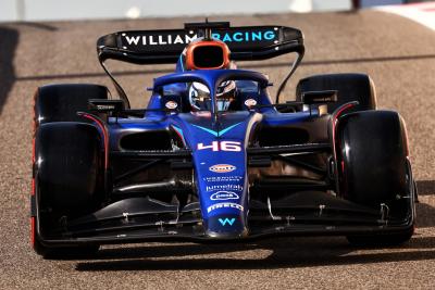 Franco Colapinto (ARG) Williams Racing FW45 Academy Driver. Formula 1 Testing, Yas Marina Circuit, Abu Dhabi, Tuesday.-