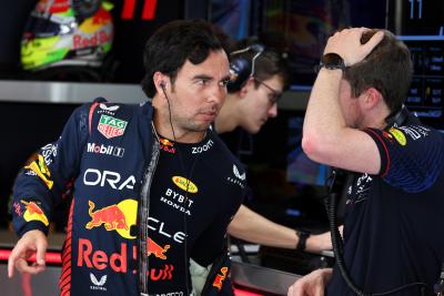 Sergio Perez (MEX) Red Bull Racing. Formula 1 Testing, Yas Marina Circuit, Abu Dhabi, Tuesday.- www.xpbimages.com,