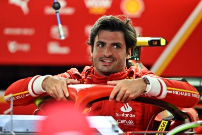 Carlos Sainz Jr (ESP) Ferrari SF-24. Formula 1 World Championship, Rd 1, Bahrain Grand Prix, Sakhir, Bahrain, Preparation