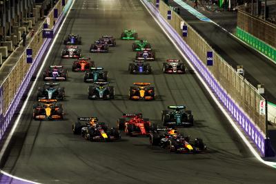 Max Verstappen (NLD) Red Bull Racing RB20 leads at the start of the race. Formula 1 World Championship, Rd 2, Saudi